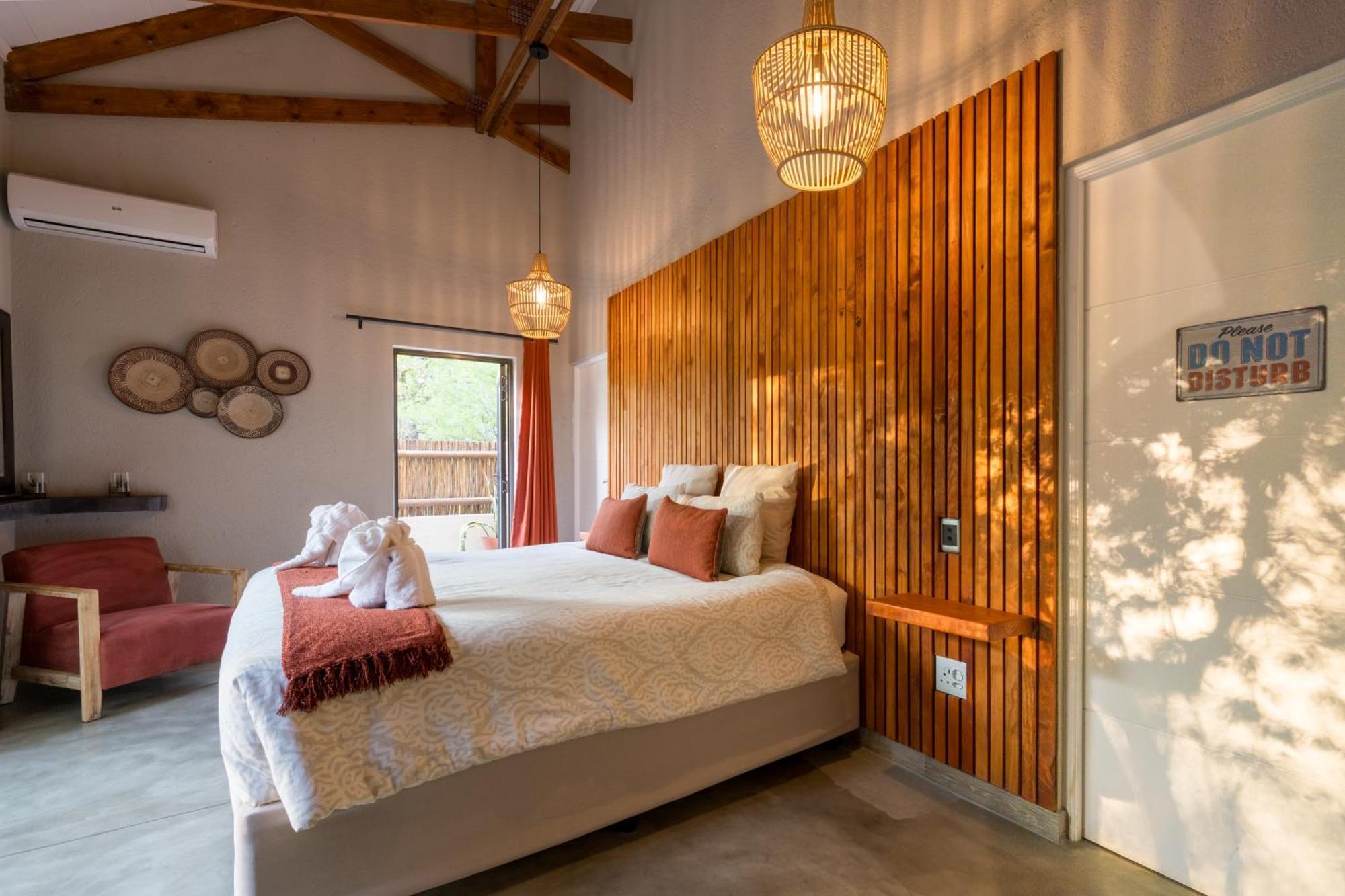 The Baobab Bush Lodge And Villa Ходспруит Екстериор снимка